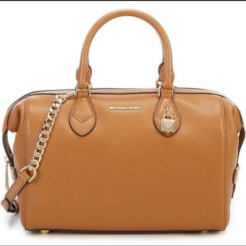 Brown handbag